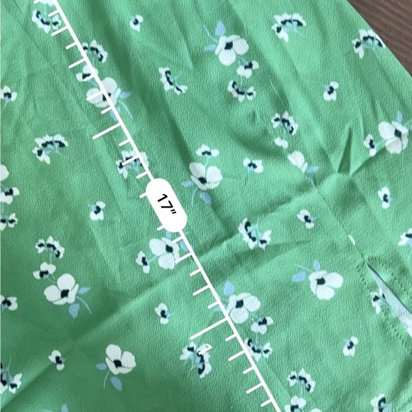 Princess Polly floral green mini skirt - Picture 3 of 4